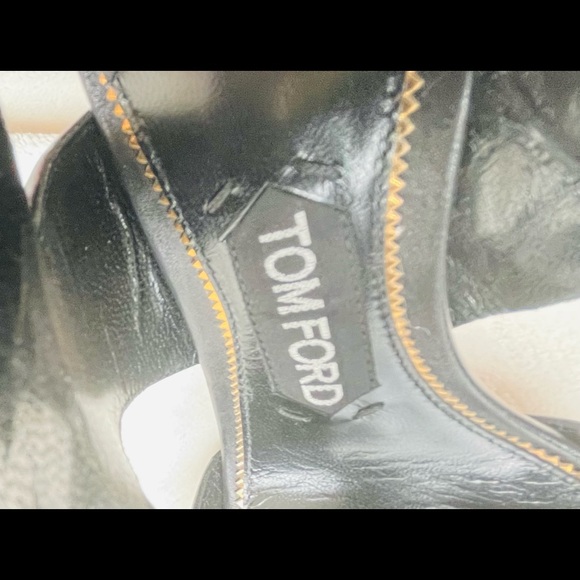 🔶FREE SHIPPING 🔶Tom Ford Padlock Cutout 105mm Heel - Picture 5 of 11